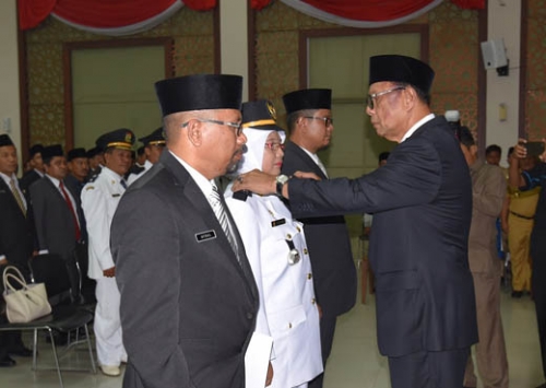 Bupati Kampar Lantik 73 Pejabat Eselon II dan III
